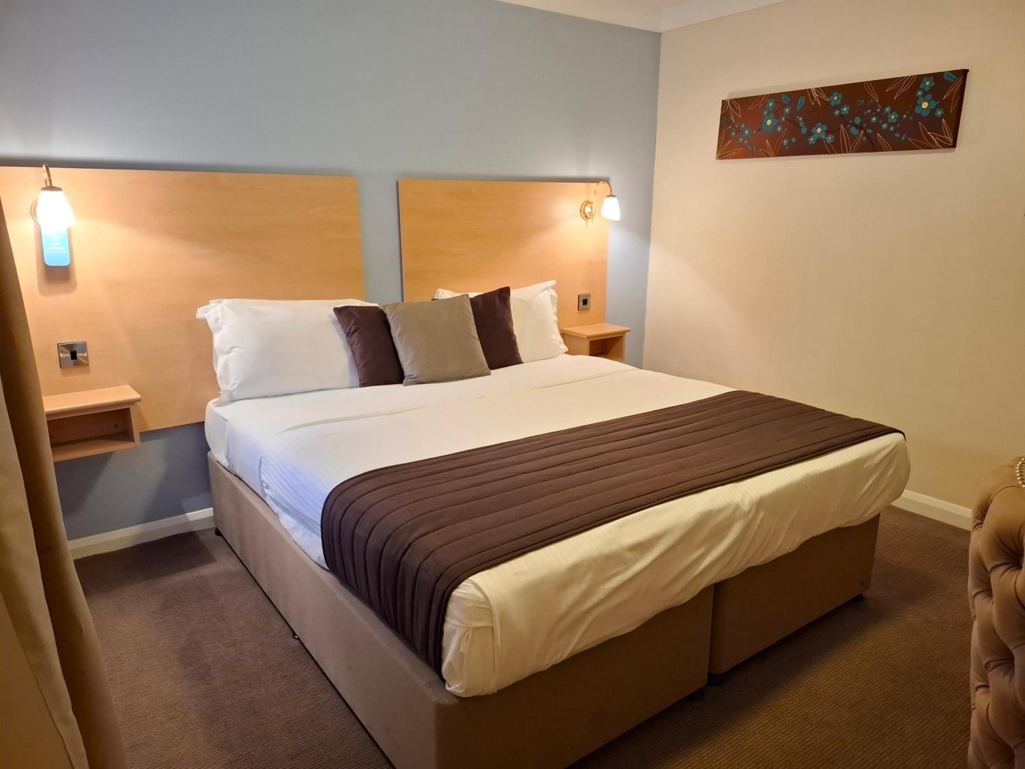 Borough Arms Hotel Newcastle-under-Lyme Ngoại thất bức ảnh