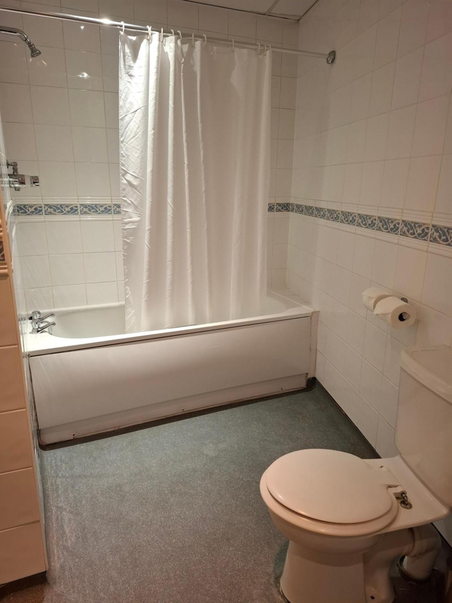 Borough Arms Hotel Newcastle-under-Lyme Ngoại thất bức ảnh