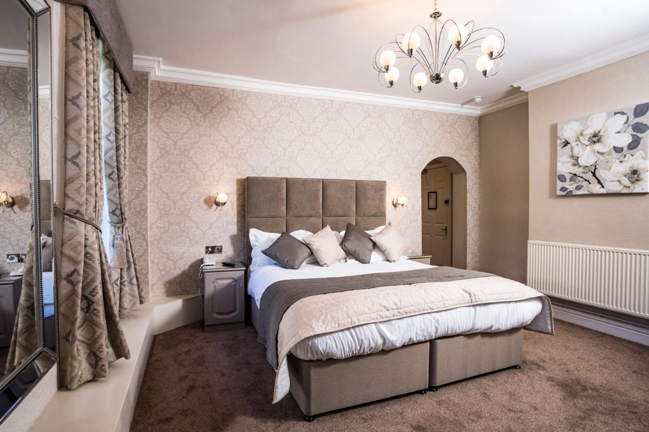Borough Arms Hotel Newcastle-under-Lyme Ngoại thất bức ảnh