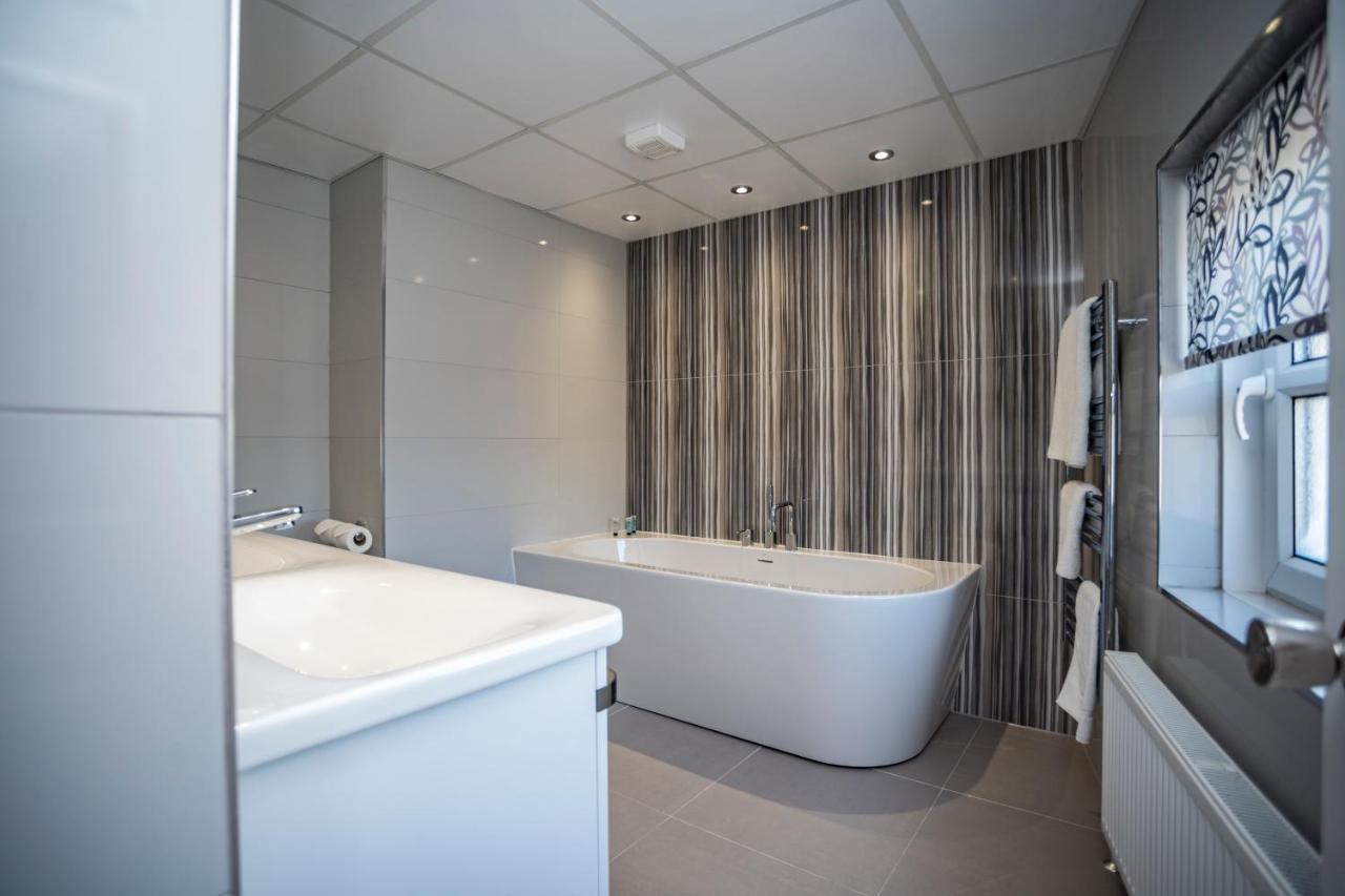 Borough Arms Hotel Newcastle-under-Lyme Ngoại thất bức ảnh