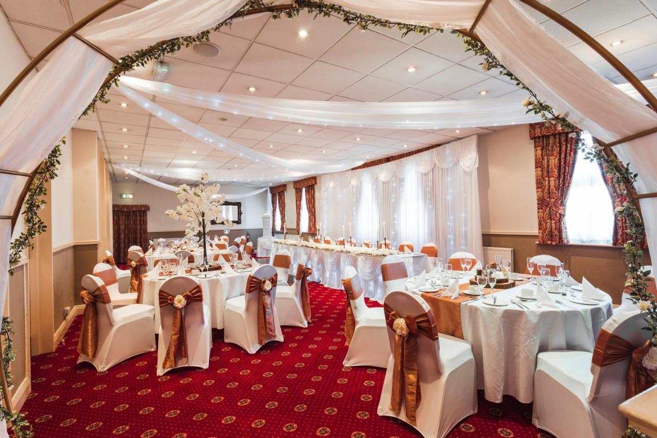 Borough Arms Hotel Newcastle-under-Lyme Ngoại thất bức ảnh