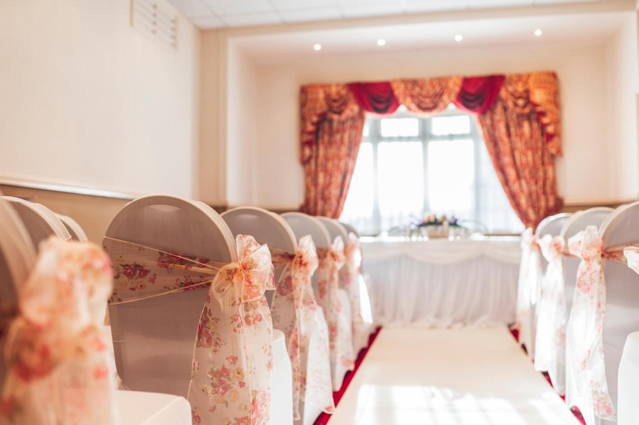 Borough Arms Hotel Newcastle-under-Lyme Ngoại thất bức ảnh