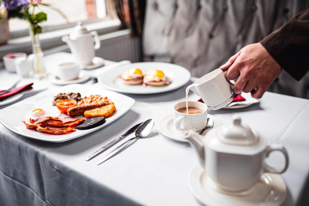 Borough Arms Hotel Newcastle-under-Lyme Ngoại thất bức ảnh